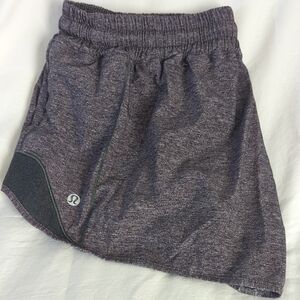 Lululemon Hotty Hot Low-Rise Lined Short 2.5" - Heathered Gray - Size 10